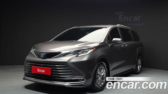 Toyota Sienna 4세대, 2023 1