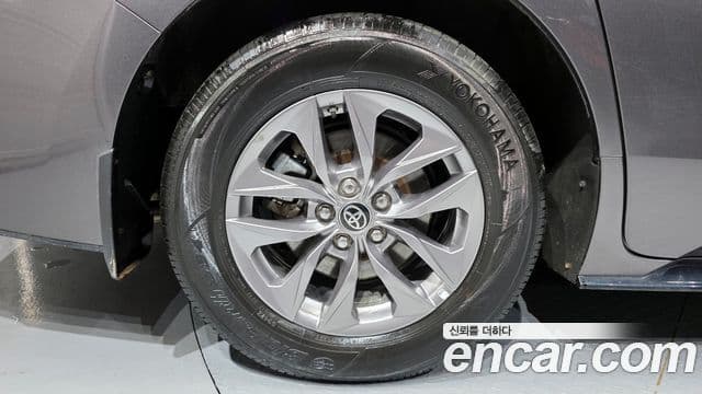 Toyota Sienna 4세대, 2023 все фото