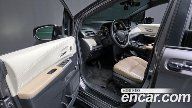 Toyota Sienna 4세대, 2023 10