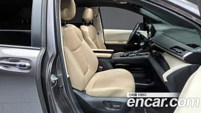 Toyota Sienna 4세대, 2023 11