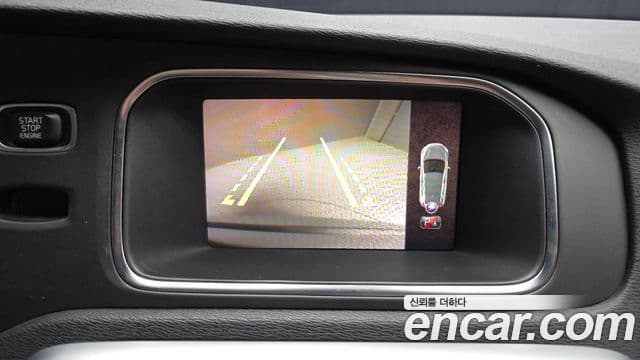 Volvo V40 2세대, 2018 15