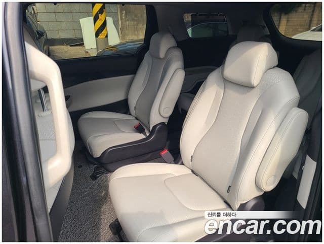 Kia Carnival 4세대 Signature, 2022 9