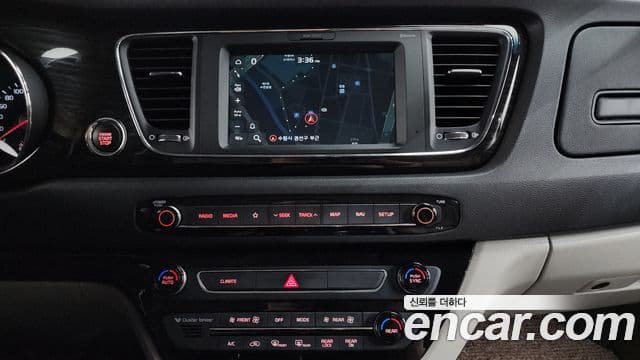 Kia The / новый New Carnival Noblesse, 2019 15