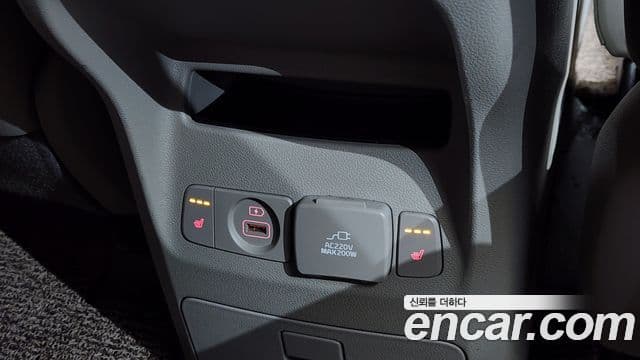 Kia The / новый New Carnival Noblesse, 2019 17