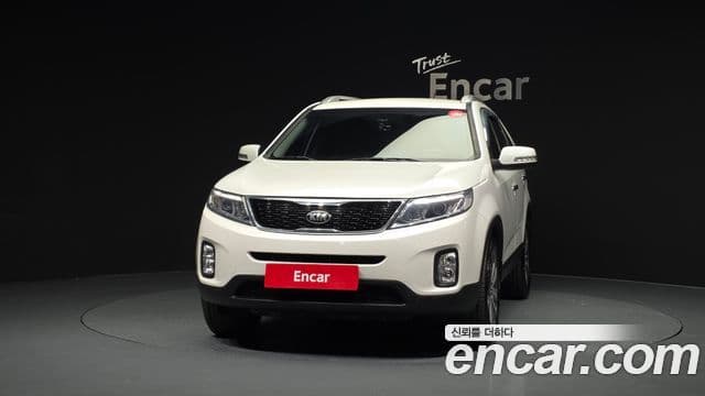 Kia New Sorento R Trendy, 2014 3