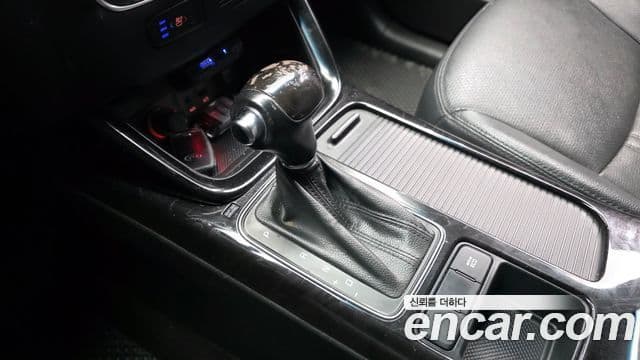 Kia New Sorento R Trendy, 2014 9