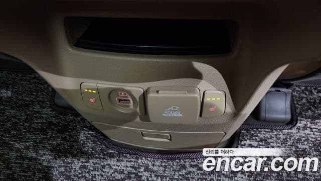 Kia All New Carnival Noblesse, 2017 18