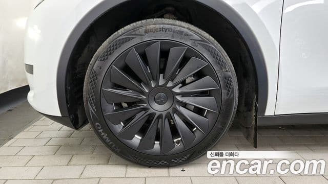 Tesla модель Y, 2024 все фото