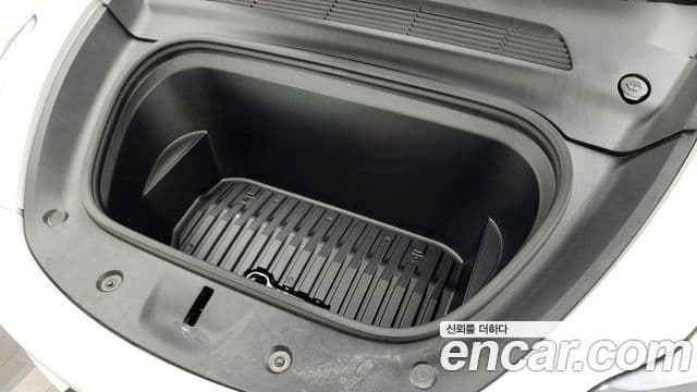 Tesla модель Y, 2024 6