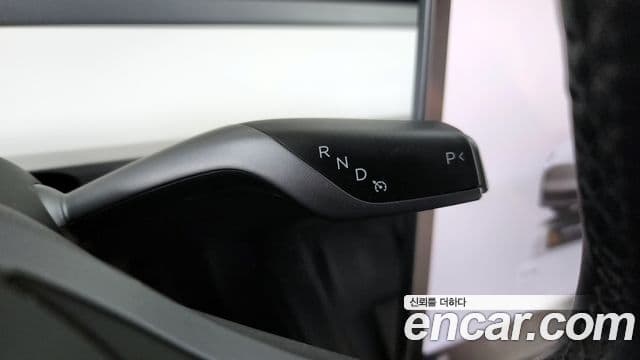 Tesla модель Y, 2024 9