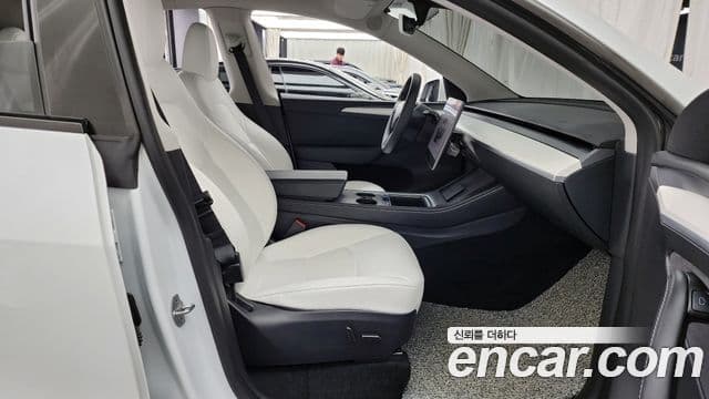 Tesla модель Y, 2024 11