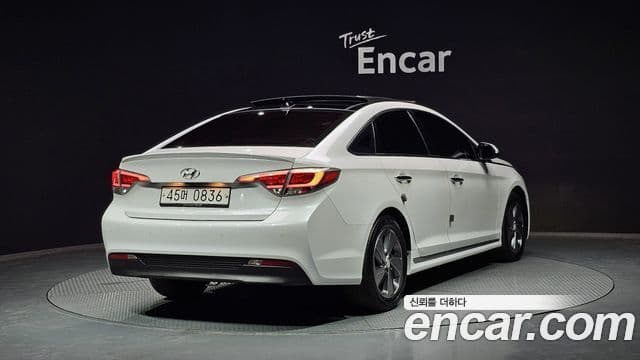 Hyundai LF Sonata гибрид Modern, 2016 2