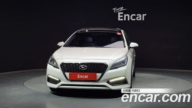 Hyundai LF Sonata гибрид Modern, 2016 3