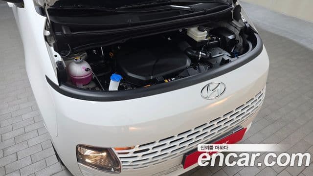 Hyundai Staria Modern, 2023 6