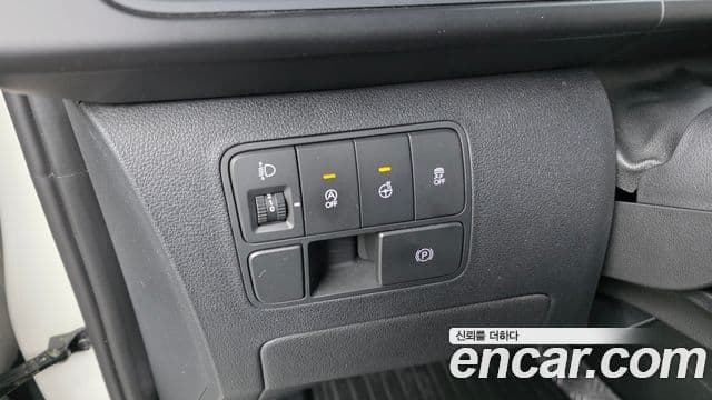 Hyundai Staria Modern, 2023 15