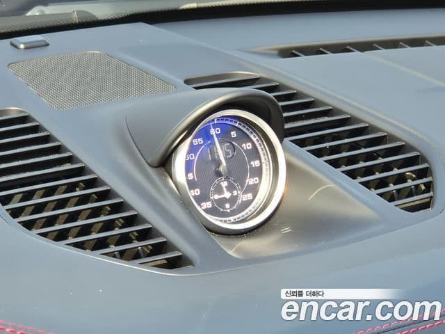 Porsche 911 991, 2018 13