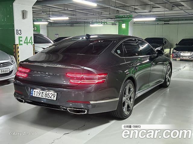 Genesis G80 (RG3) бензин 3.5 турбо AWD, 2021 4