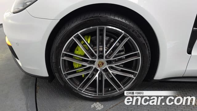 Porsche Panamera (971) 2.9 AWD E-гибрид, 2019 все фото