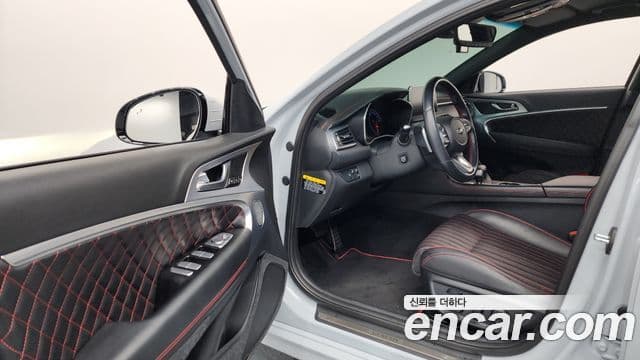 Genesis G70 Sport пакет, 2018 10