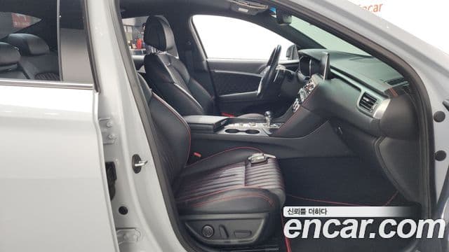 Genesis G70 Sport пакет, 2018 11