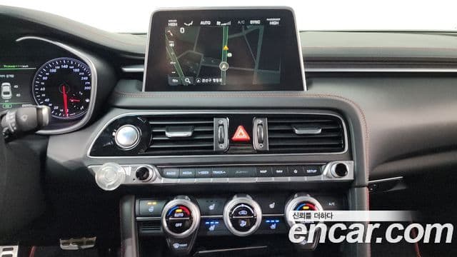 Genesis G70 Sport пакет, 2018 14