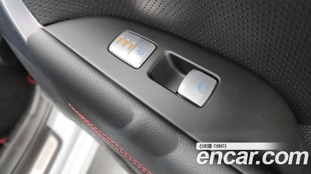 Genesis G70 Sport пакет, 2018 18