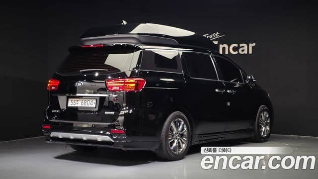 Kia The / новый New Carnival Noblesse Special, 2019 2