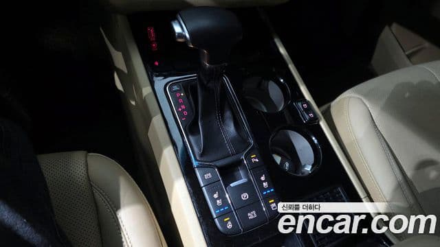 Kia The / новый New Carnival Noblesse Special, 2019 9