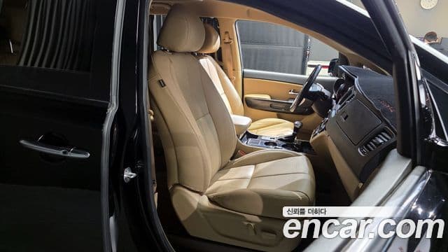 Kia The / новый New Carnival Noblesse Special, 2019 12