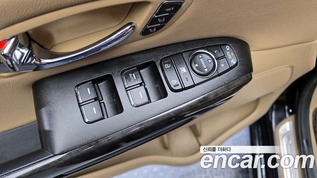 Kia The / новый New Carnival Noblesse Special, 2019 14