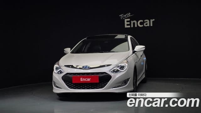 Hyundai Sonata гибрид Modern, 2014 3