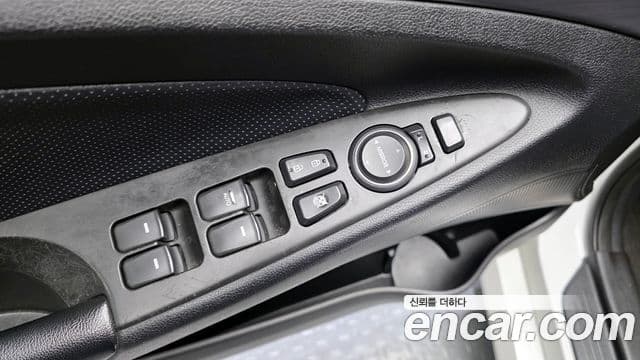 Hyundai Sonata гибрид Modern, 2014 14