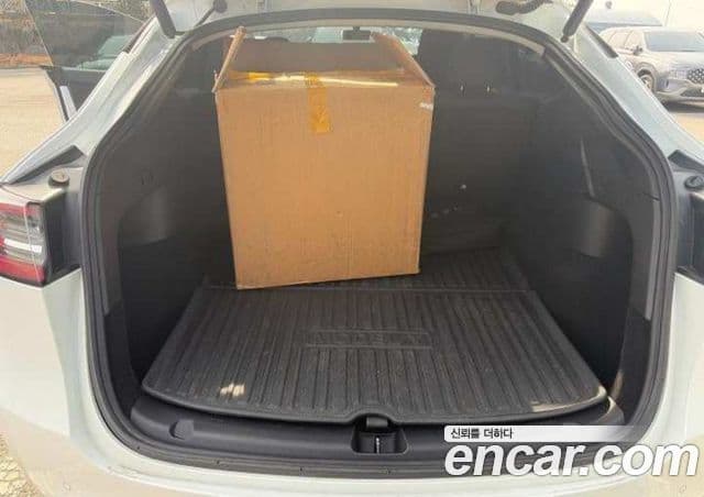 Tesla модель Y Long Range AWD, 2022 9