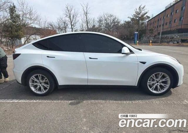 Tesla модель Y Long Range AWD, 2022 12