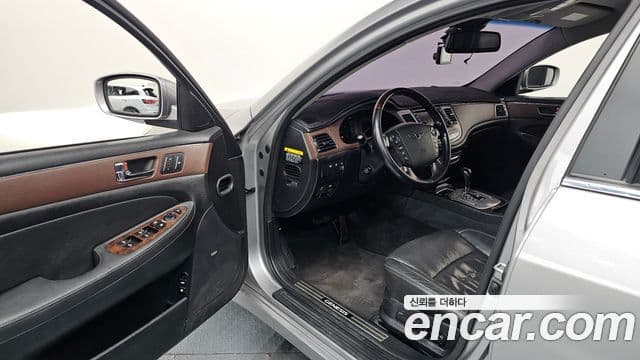 Hyundai Genesis VIP팩, 2011 10