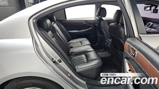 Hyundai Genesis VIP팩, 2011 12