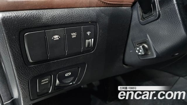 Hyundai Genesis VIP팩, 2011 16