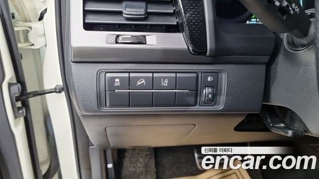 KG모빌리티(SsangYong) The / новый New Rexton Sport Prestige, 2021 13