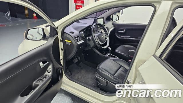 Kia The / новый New Morning Luxury, 2016 11