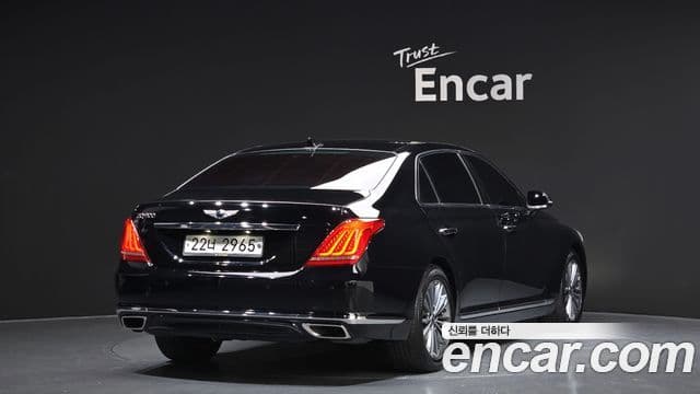 Genesis EQ900 Luxury, 2016 2