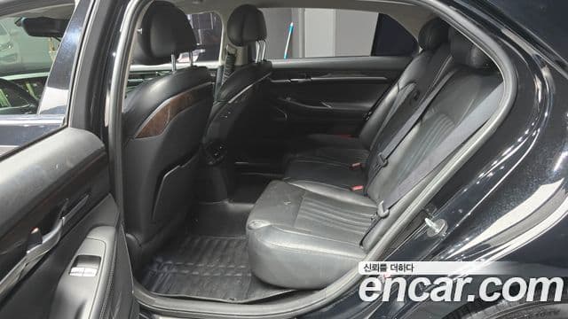 Genesis EQ900 Luxury, 2016 13