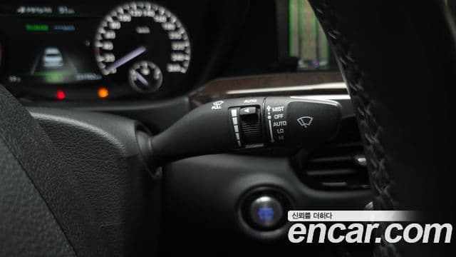 Genesis EQ900 Luxury, 2016 18