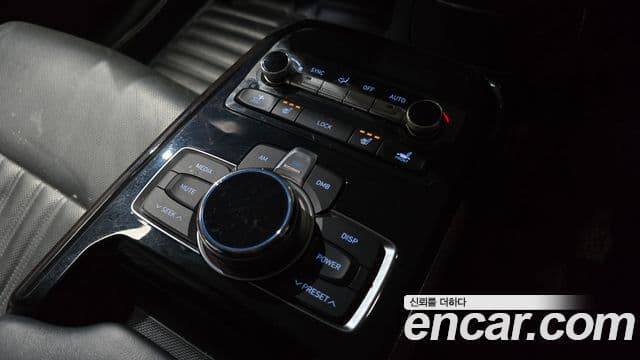 Genesis EQ900 Luxury, 2016 19