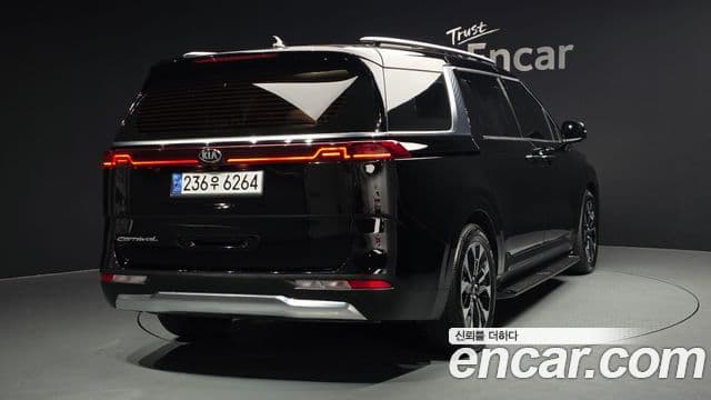 Kia Carnival 4세대 Signature, 2021 2
