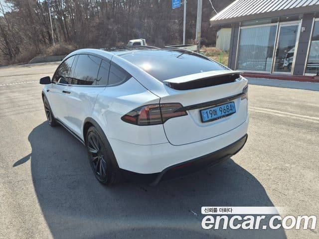 Tesla модель X Long Range, 2023 6