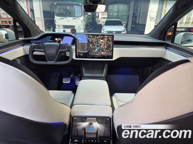 Tesla модель X Long Range, 2023 9