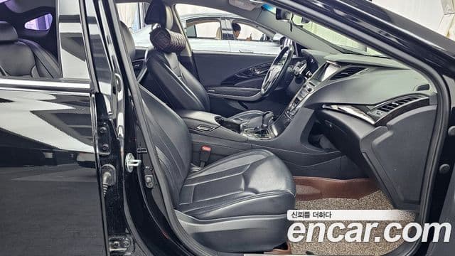 Hyundai Grandeur HG Modern, 2014 11