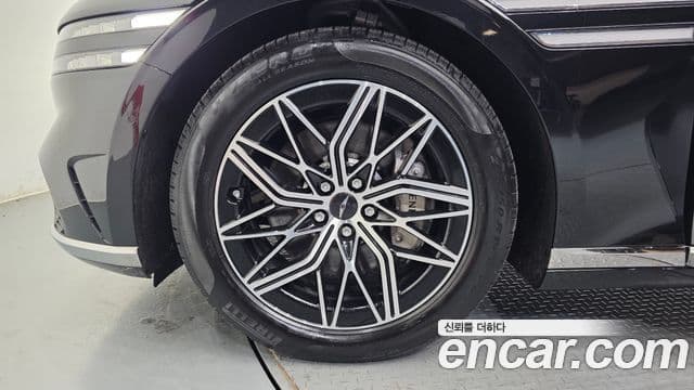 Genesis G90 (RS4) бензин 3.5 турбо AWD, 2022 6