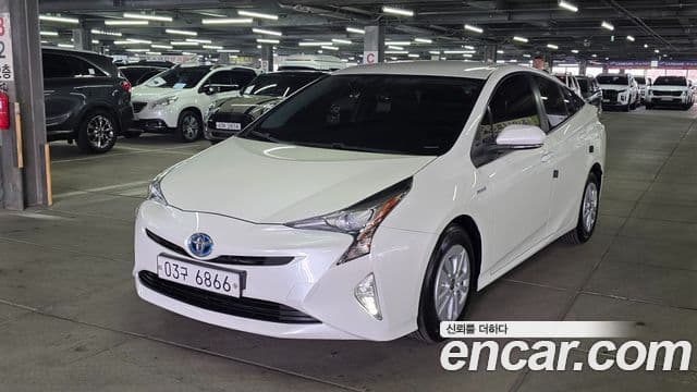 Toyota 프리우스 4세대 1.8 E, 2018 1