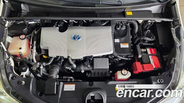 Toyota 프리우스 4세대 1.8 E, 2018 11